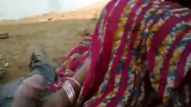 أفلام عالية الجودة :  الذين تقطعت بهم السبل في سن المراهقة سكس محارم اجنبي مترجم يحتاج المال من الغرباء! مقاطع فيديو مجانية 